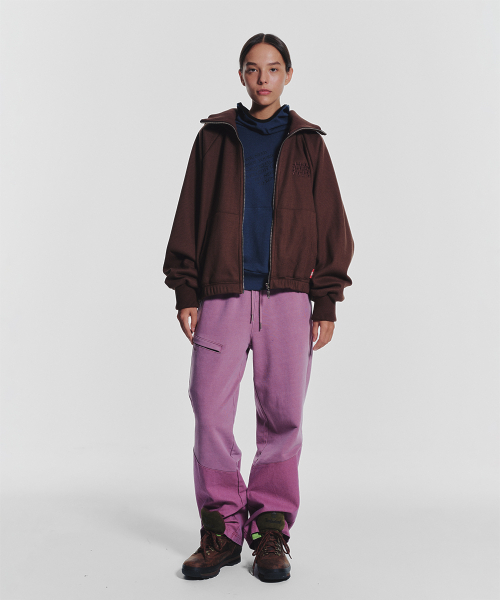 MENASOO（ミナス）の「Waffle Mink Daily Hooded Zip Up_Brown（パーカー・レディース・ブラウン・F）」の13枚目の写真