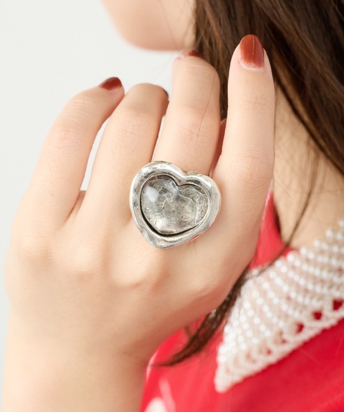 OtroAccesorio（オトロアクセソリオ）の「【OtroAccesorio】wavy heart RING（リング・レディース・グリーン/ピンク/ブルー/クリア・FREE）」の21枚目の写真