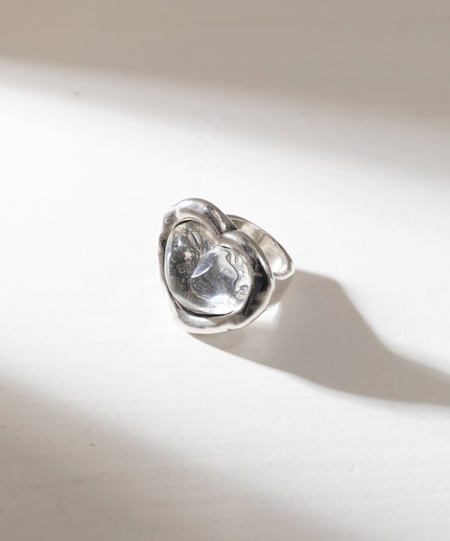OtroAccesorio（オトロアクセソリオ）の「【OtroAccesorio】wavy heart RING（リング・レディース・グリーン/ピンク/ブルー/クリア・FREE）」の20枚目の写真