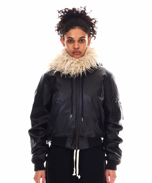 BEEDEN(ビーデン)の「OVER HOODED FAUX LEATHER MA-1(MA-1・レディース・ブラック・FREE)」の2枚目の写真