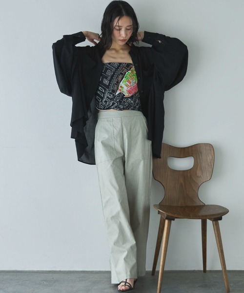 Doux archives(ドゥアルシーヴ)の「ストレッチリネンベイカーパンツ(その他パンツ・レディース・グリーン系その他/イエロー/サックスブルー・MEDIUM/LARGE)」の9枚目の写真
