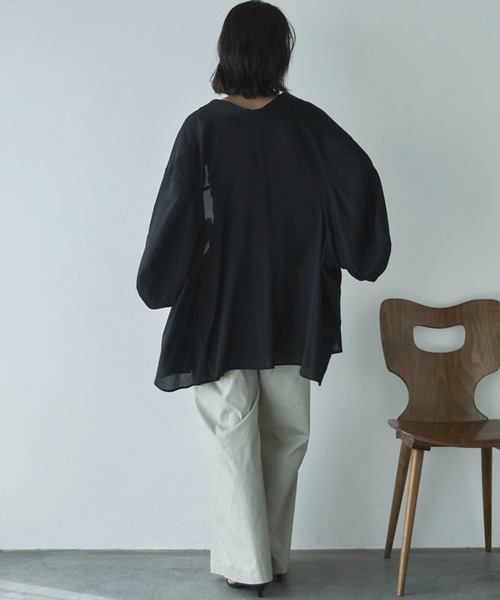 Doux archives(ドゥアルシーヴ)の「ストレッチリネンベイカーパンツ(その他パンツ・レディース・グリーン系その他/イエロー/サックスブルー・MEDIUM/LARGE)」の6枚目の写真