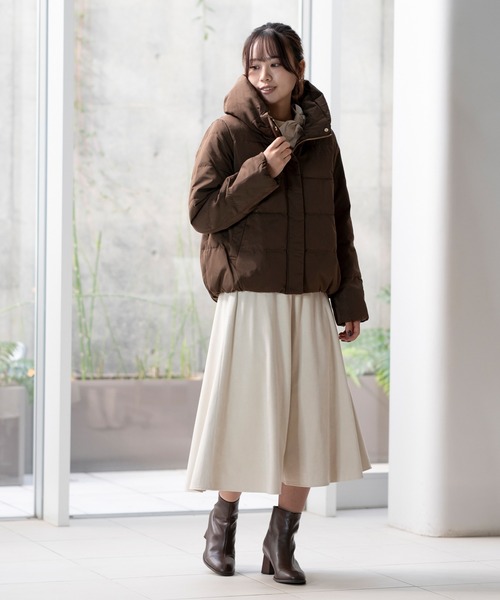 STRAWBERRY-FIELDS（ストロベリーフィールズ）の「ピーチスキンダウンジャケット（ダウンジャケット/コート・レディース・ブラック/ブラウン/グレイッシュベージュ・2）」の11枚目の写真