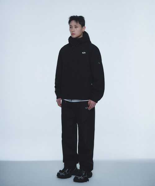 HYUNFIT（ヒョンフィット）の「SIGNATURE WIND JACKET-[BLACK]（ナイロンジャケット・メンズ・その他・MEDIUM/LARGE/X-LARGE/XX-LARGE）」の6枚目の写真