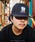 HOMEGAME�i�z�[���Q�[���j�́u�h��������  × �z�[���Q�[�� �yHOMEGAME�z- �x�[�X�{�[�� �L���b�v�yDORAEMON DORAMI SNAPBACK �R�@�Q BLACK HG251414�z�i�L���b�v�j�v�b�u���b�N