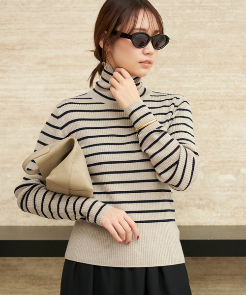 plage(プラージュ)の「cashwool border turtle ニット(ニット/セーター・レディース・ネイビー/ベージュ・FREE)」の8枚目の写真