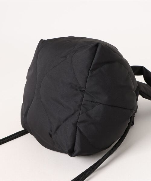 MANOF(マノフ)の「MANOF/マノフ/TAION×MANOF 2WAY BAG(ショルダーバッグ・レディース・ブラック/ベージュ・F)」の4枚目の写真