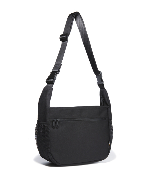 BUTDEEP(バッドディープ)の「022 CORDURA ESSENTIAL VARIAOUS BAG-BLACK(メッセンジャーバッグ・メンズ・その他・FREE)」の1枚目の写真