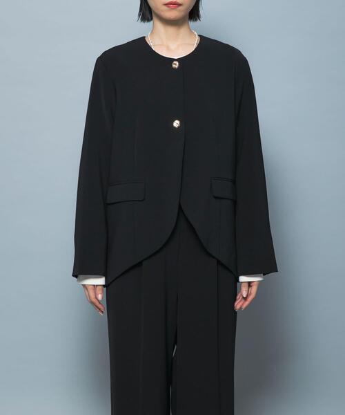 URBAN RESEARCH ROSSO WOMEN（アーバンリサーチ　ロッソ）の「『別注』CHIGNON×ROSSO　ラウンドヘムジャケット（スーツジャケット・レディース・オフホワイト/ブラック・FREE）」の16枚目の写真