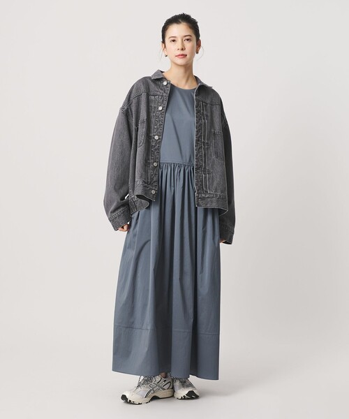 BEAUTY&YOUTH UNITED ARROWS(ビューティーアンドユースユナイテッドアローズ)の「ポリエステル ギャザーフレアワンピース(ワンピース・レディース・ブラック/コバルトブルー・S/M)」の3枚目の写真