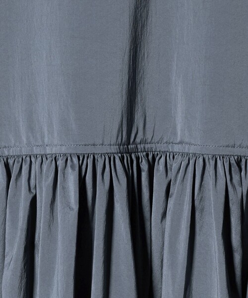 BEAUTY&YOUTH UNITED ARROWS(ビューティーアンドユースユナイテッドアローズ)の「ポリエステル ギャザーフレアワンピース(ワンピース・レディース・ブラック/コバルトブルー・S/M)」の21枚目の写真