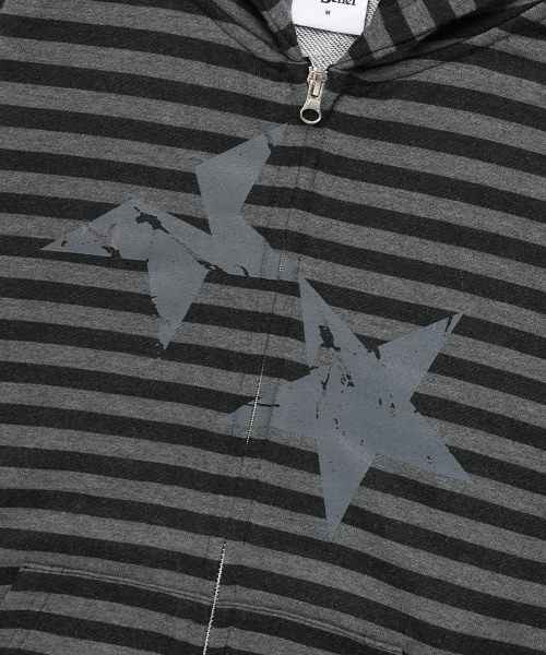 Cavish(カビシ)の「STRIPED TWIN STAR ZIP UP HOODIE BLACK(CV2FFUM499A)(パーカー・レディース・ブラック・S/M/L)」の7枚目の写真