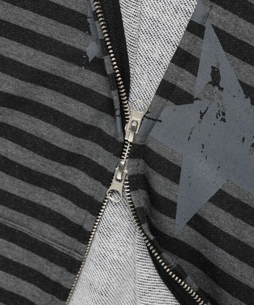 Cavish(カビシ)の「STRIPED TWIN STAR ZIP UP HOODIE BLACK(CV2FFUM499A)(パーカー・レディース・ブラック・S/M/L)」の8枚目の写真