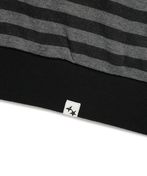 Cavish(カビシ)の「STRIPED TWIN STAR ZIP UP HOODIE BLACK(CV2FFUM499A)(パーカー・レディース・ブラック・S/M/L)」の9枚目の写真