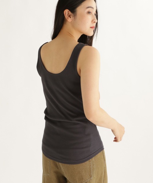 studio CLIP（スタディオクリップ）の「【daily CLIP】リブインナータンク（タンクトップ・レディース・ナチュラル/ダークグレー/チャコール・FREE）」の9枚目の写真