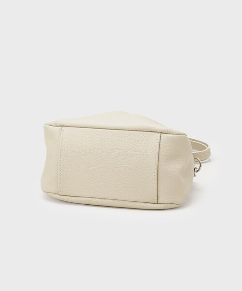 GALLEST(ギャレスト)の「【MILLELA FIRENZE】ギャザーレザーハンドバッグ(ハンドバッグ・レディース・オフホワイト/ブラック・00)」の6枚目の写真