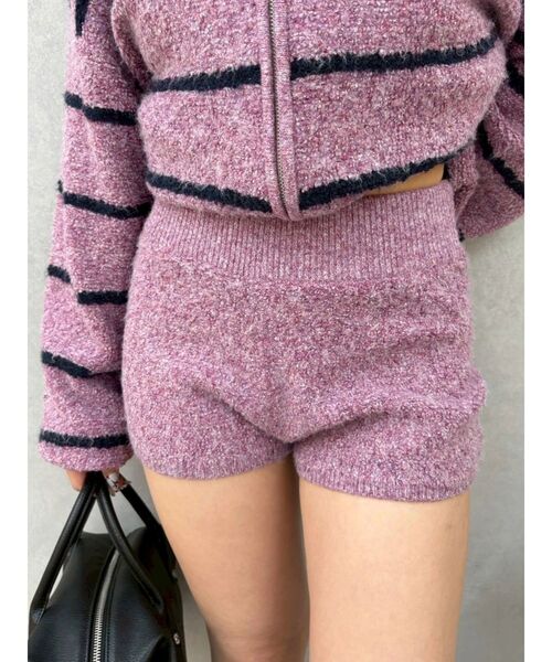 EVRIS(エヴリス)の「コンパクトニットショートパンツ【セットアップ着用可能】(その他パンツ・レディース・ブラウン/ブラック/ピンク・FREE)」の3枚目の写真