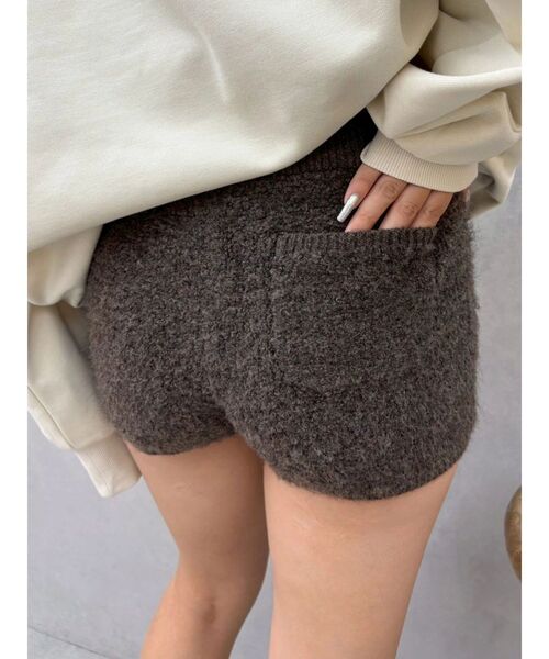 EVRIS(エヴリス)の「コンパクトニットショートパンツ【セットアップ着用可能】(その他パンツ・レディース・ブラウン/ブラック/ピンク・FREE)」の19枚目の写真