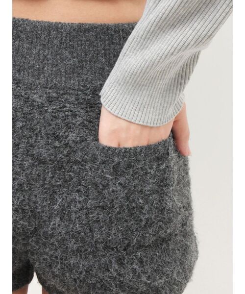 EVRIS(エヴリス)の「コンパクトニットショートパンツ【セットアップ着用可能】(その他パンツ・レディース・ブラウン/ピンク/ブラック・FREE)」の18枚目の写真