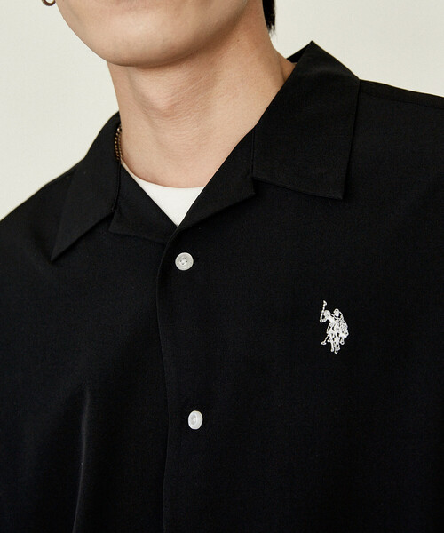 U.S. POLO ASSN.（ユーエスポロアッスン）の「U.S. POLO ASSN.U.S. POLO ASSN. × PUBLUX/ユーエスポロアッスン 別注　ワンポイント オープンカラーシャツ　限定展開（シャツ/ブラウス・メンズ・グレー/チャコールグレー/ブラック/サックスブルー・S/M/L）」の14枚目の写真