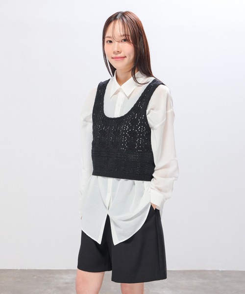 Honeys（ハニーズ）の「透かし編ビスチェ（ニット/セーター・レディース・ブラウン/レッド/アイボリー/ブラック・L/M/S）」の9枚目の写真