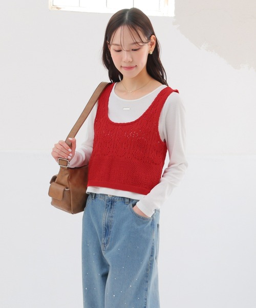 Honeys（ハニーズ）の「透かし編ビスチェ（ニット/セーター・レディース・ブラウン/レッド/アイボリー/ブラック・L/M/S）」の13枚目の写真