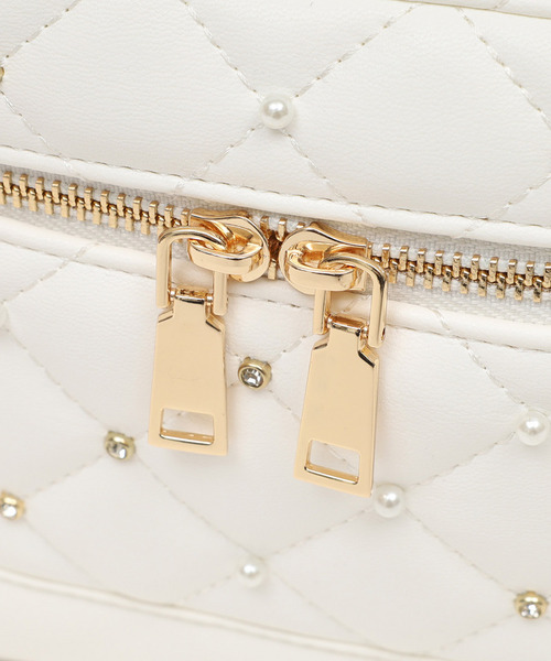 ROYAL PARTY（ロイヤルパーティー）の「パールビジューヴァニティーBAG（ショルダーバッグ・レディース・ピンク/ブルー/オフホワイト/ブラック・FREE）」の10枚目の写真