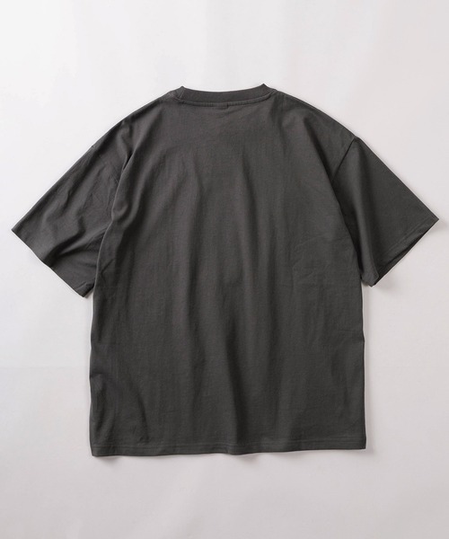 Disney(ディズニー)の「【71】【Disney/ディズニー】ミッキーマウス ユーズドライク クルーネックTシャツ/バックプリント/ユニセックス/レディース/メンズ(Tシャツ/カットソー・レディース・イエロー/アイボリー系2/グレー系2/アイボリー系/グレー系/ブルーグレー/アイボリー系1/グレー系1・XL/L/M)」の10枚目の写真