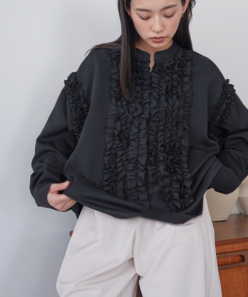mili an deni(ミリアンデニ)の「タキシードフリルブラウス(シャツ/ブラウス・レディース・ブラック/ホワイト・M)」の13枚目の写真
