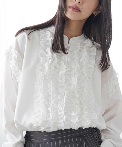 mili an deni(ミリアンデニ)の「タキシードフリルブラウス(シャツ/ブラウス・レディース・ブラック/ホワイト・M)」の19枚目の写真