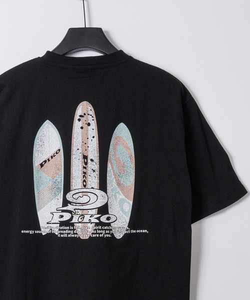 Piko（ピコ）の「【k】〔PIKO/ピコ〕アソートデザインプリント 半袖Tシャツ/Y2K（Tシャツ/カットソー・メンズ・ホワイト系1/ホワイト系2/ブラック系5/ブラック系8/グレー系2/グレー系4/ネイビー系3/ネイビー系6/サックスブルー系9/ホワイト系3/ブラック系4/ホワイト系6/ブラック系1/イエロー系5/ホワイト系8/ホワイト系9・MEDIUM/LARGE/X-LARGE）」の7枚目の写真