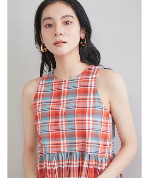 Mila Owen(ミラオーウェン)の「アメスリティアードマキシワンピース(ワンピース・レディース・チェック/ブラック/キャメル/ホワイト・0/1)」の22枚目の写真