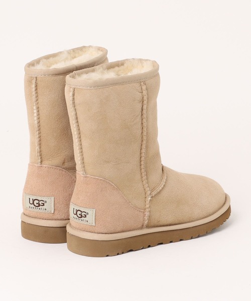 UGG(アグ)の「【UGG】CLASSIC SHORT II アグ ムートンブーツ クラシック ショート 2(ブーツ・レディース・ダークブラウン/ライトベージュ・US5)」の6枚目の写真