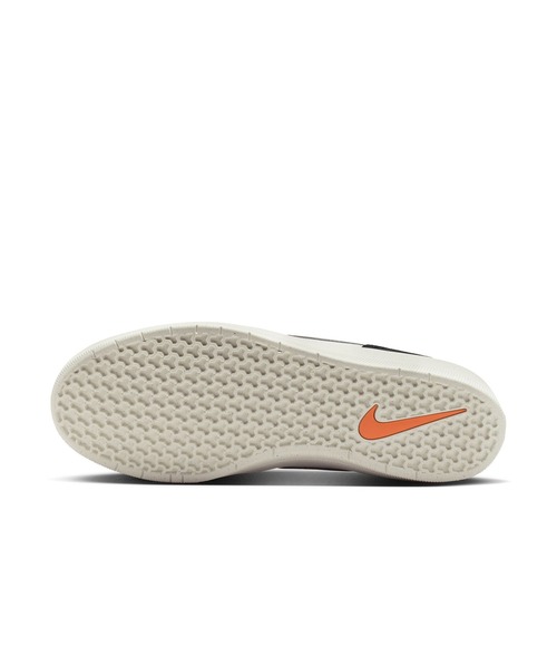 NIKE SB(ナイキエスビー)の「NIKE SB ナイキエスビー SB フォース 58 DV5477-012(スニーカー・メンズ・ブラック・24.5cm/24.0cm/29.0cm/28.5cm/28.0cm/27.5cm/27.0cm/26.5cm/26.0cm/25.5cm/25.0cm)」の3枚目の写真