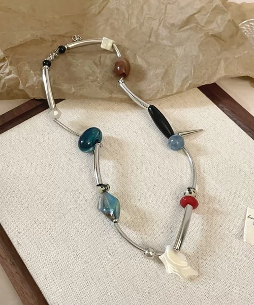 Vipoa(ヴィポア)の「Modern multi beads choker(ネックレス・レディース・シルバー系その他3/シルバー系その他2/シルバー系その他・FREE)」の14枚目の写真