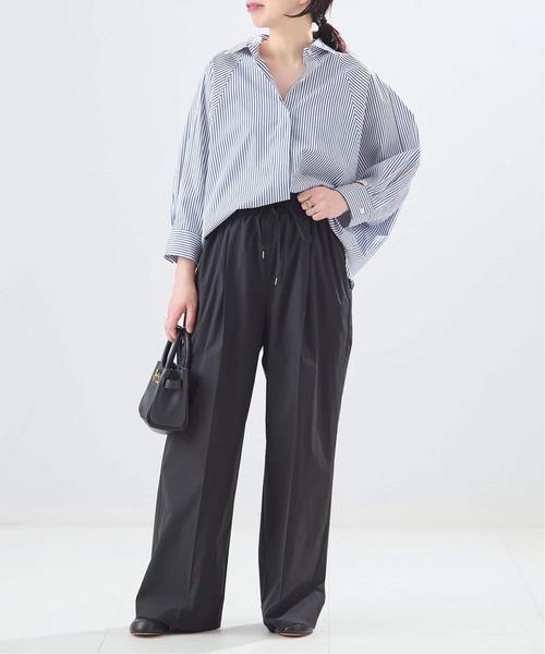 journal standard L'essage（ジャーナルスタンダードレサージュ）の「タイプライターイージーワイドパンツ（その他パンツ・レディース・ライトグレー・40/38/36）」の2枚目の写真