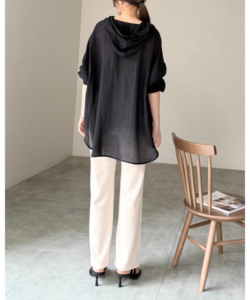 She's Closet（シーズクローゼット）の「フード付き オーバーサイズ シアーシャツ パーカー（シャツ/ブラウス・レディース・ブラック/サックスブルー/ホワイト/グレー・FREE）」の8枚目の写真