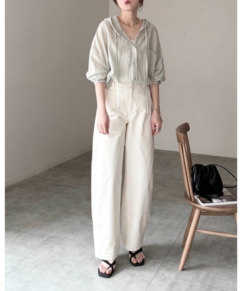 She's Closet（シーズクローゼット）の「フード付き オーバーサイズ シアーシャツ パーカー（シャツ/ブラウス・レディース・ブラック/サックスブルー/ホワイト/グレー・FREE）」の15枚目の写真