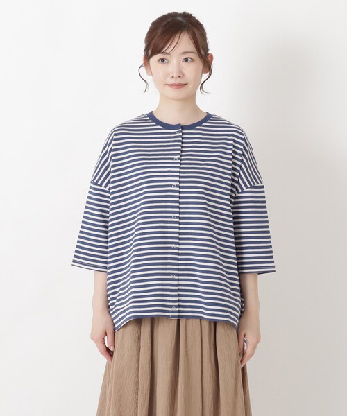 one'sterrace(ワンズテラス)の「UV加工 天竺ボーダー6分袖カーディガン(カーディガン/ボレロ・レディース・ネイビー系5/ブラック系8/ベージュ系8・02)」の12枚目の写真