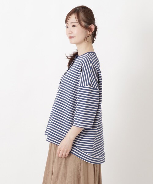 one'sterrace(ワンズテラス)の「UV加工 天竺ボーダー6分袖カーディガン(カーディガン/ボレロ・レディース・ネイビー系5/ブラック系8/ベージュ系8・02)」の13枚目の写真