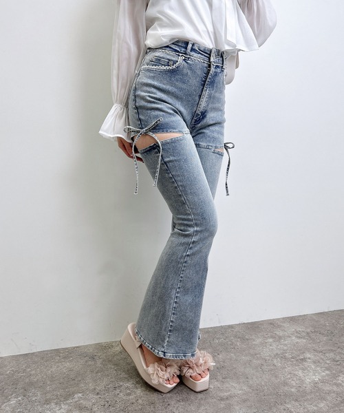 INGNI(イング)の「サイドリボンフレアデニムパンツ(デニムパンツ・レディース・ブルー系その他/ブルー系その他3・M/S)」の4枚目の写真