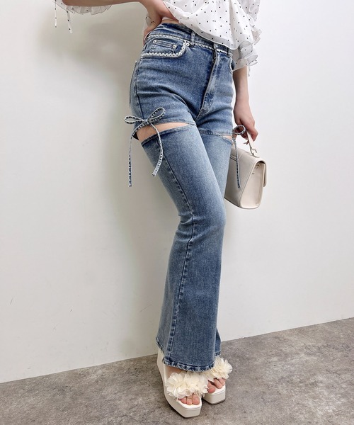 INGNI(イング)の「サイドリボンフレアデニムパンツ(デニムパンツ・レディース・ブルー系その他/ブルー系その他3・M/S)」の5枚目の写真