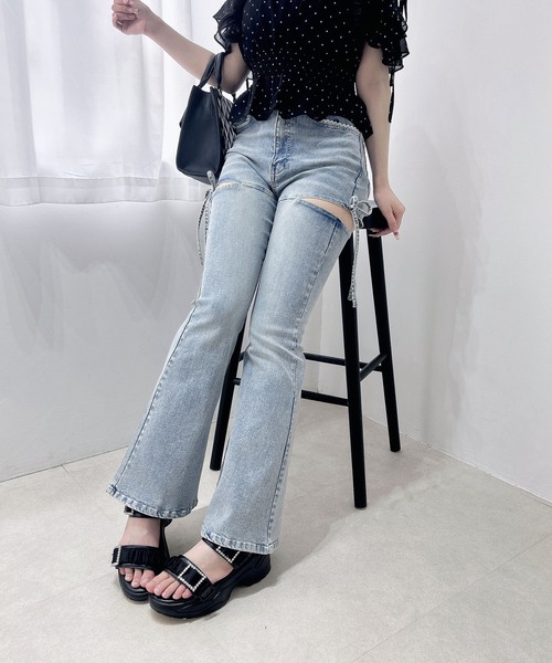 INGNI(イング)の「サイドリボンフレアデニムパンツ(デニムパンツ・レディース・ブルー系その他/ブルー系その他3・M/S/XS/L)」の4枚目の写真