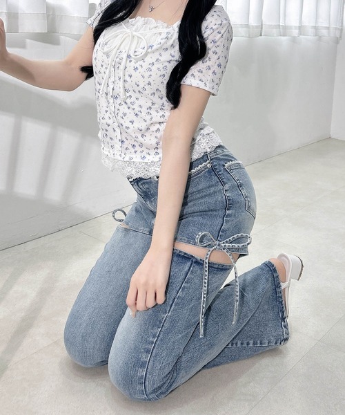 INGNI(イング)の「サイドリボンフレアデニムパンツ(デニムパンツ・レディース・ブルー系その他/ブルー系その他3・M/S/XS/L)」の3枚目の写真