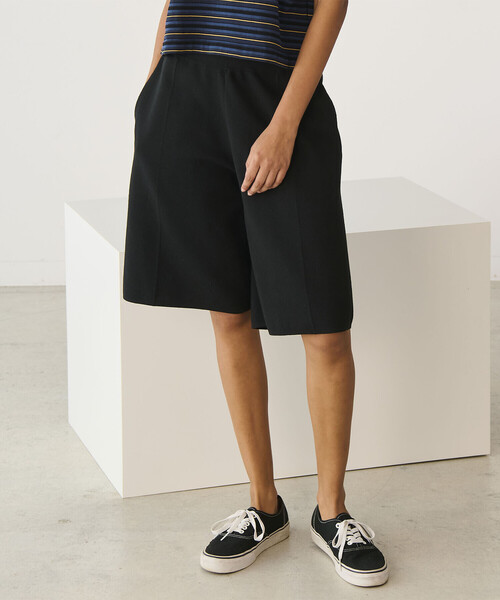 RYE TENDER(ライテンダー)の「RYE TENDER | ニット ショーツ WOMEN(その他パンツ・レディース・オフホワイト/ブラック/ピンク・1)」の2枚目の写真