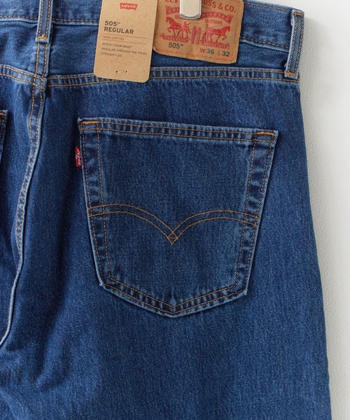 Levi's(リーバイス)の「LEVI'S/リーバイス 505 REGULAR DENIM PANTS ジーンズ ジーパン 2026年 夏 夏服 秋服(デニムパンツ・メンズ・インディゴブルー/ダークインディゴブルー・W28xL32/W29xL32/W30xL32/W31xL32/W32xL32/W33xL32/W34xL32/W36xL32)」の4枚目の写真