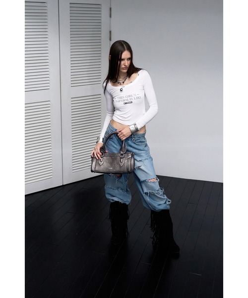 EYEER(イワイイアル)の「ER SQUARE SHOULDER BAG(ショルダーバッグ・レディース・ブラック/グレー・OS)」の9枚目の写真