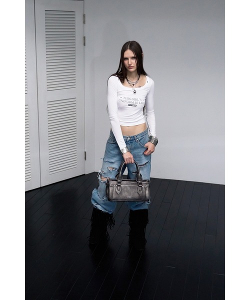 EYEER(イワイイアル)の「ER SQUARE SHOULDER BAG(ショルダーバッグ・レディース・ブラック/グレー・OS)」の7枚目の写真