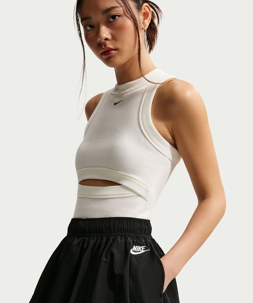 NIKE(ナイキ)の「NIKE W NSW BUBBLE SKIRT IQ0062(スカート・メンズ・ホワイト/ブラック・S/M)」の2枚目の写真