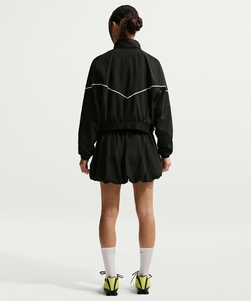 NIKE(ナイキ)の「NIKE W NSW BUBBLE SKIRT IQ0062(スカート・メンズ・ホワイト/ブラック・S/M)」の11枚目の写真
